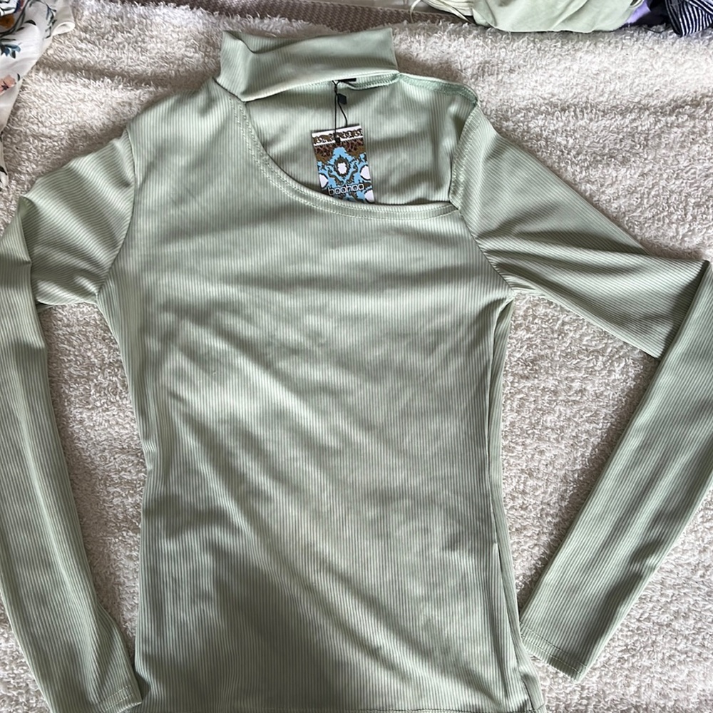 New long sleeve top